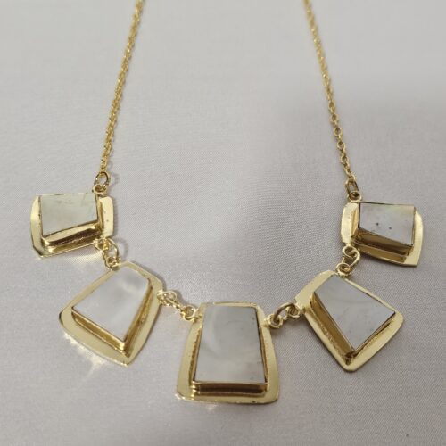 Shell Trapeze Necklace