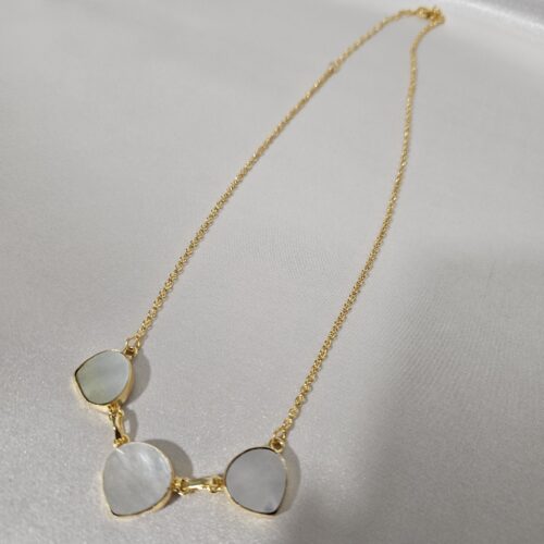 Tri Shell Clove Necklace