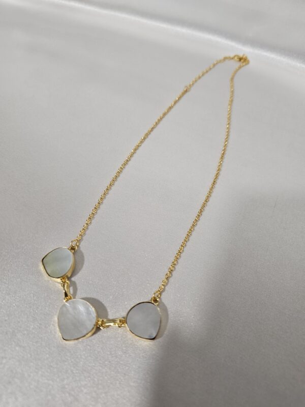 Tri Shell Clove Necklace