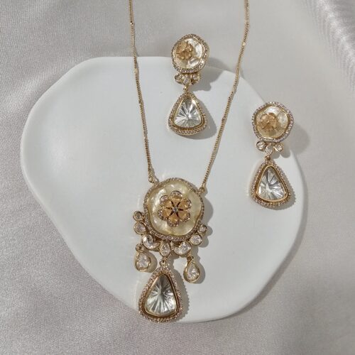 Floral Kundan Set