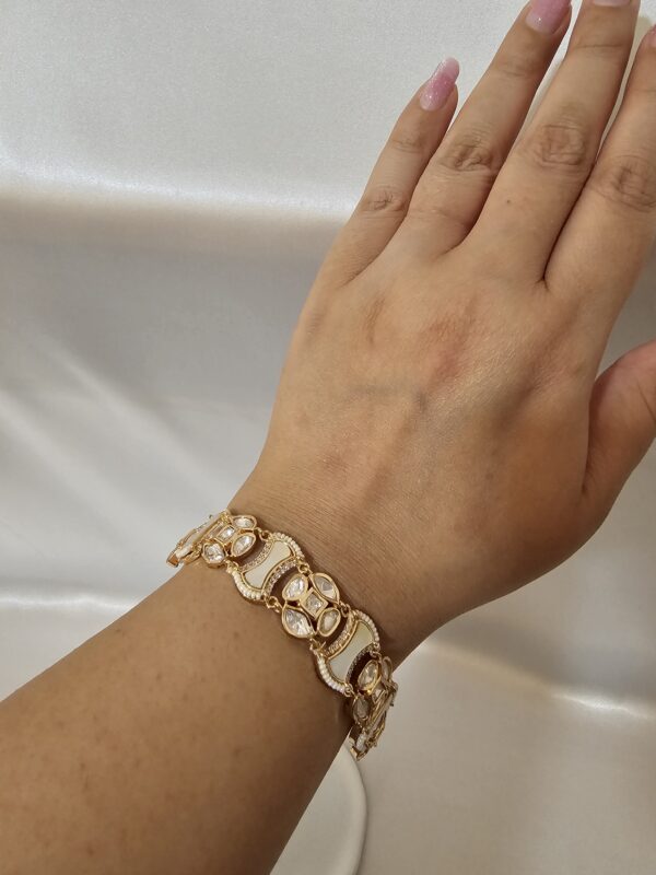 Ivory Kundan Bracelet - Image 2