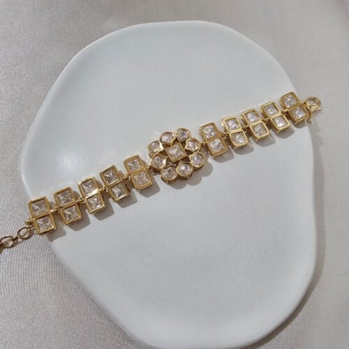Zeenat Square Bracelet