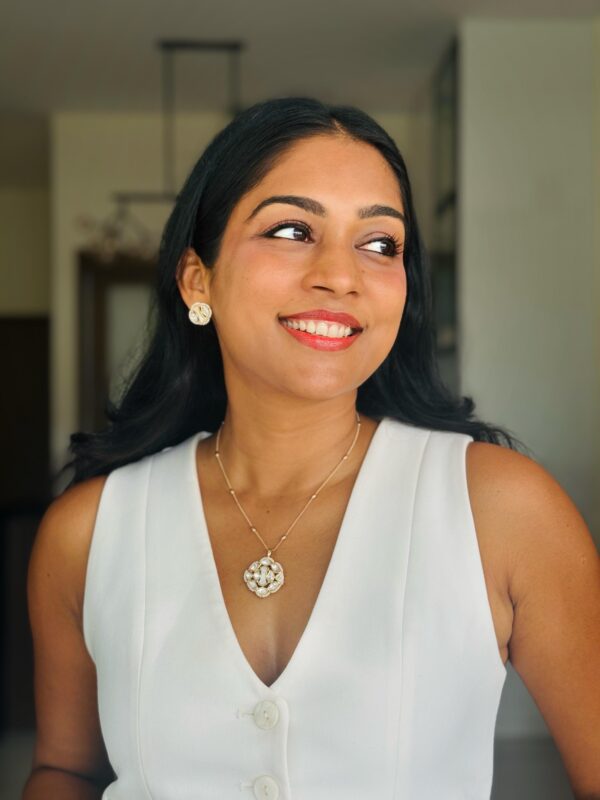 Lustre and Kundan Set